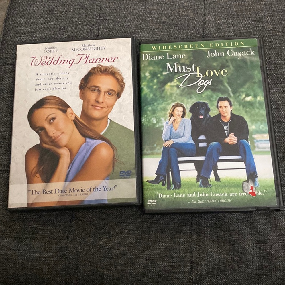 2 dvds- The Wedding Planner & Must Love Dogs